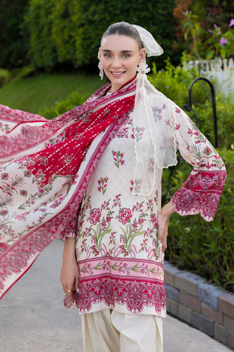 3 PIece Printed Lawn Suit