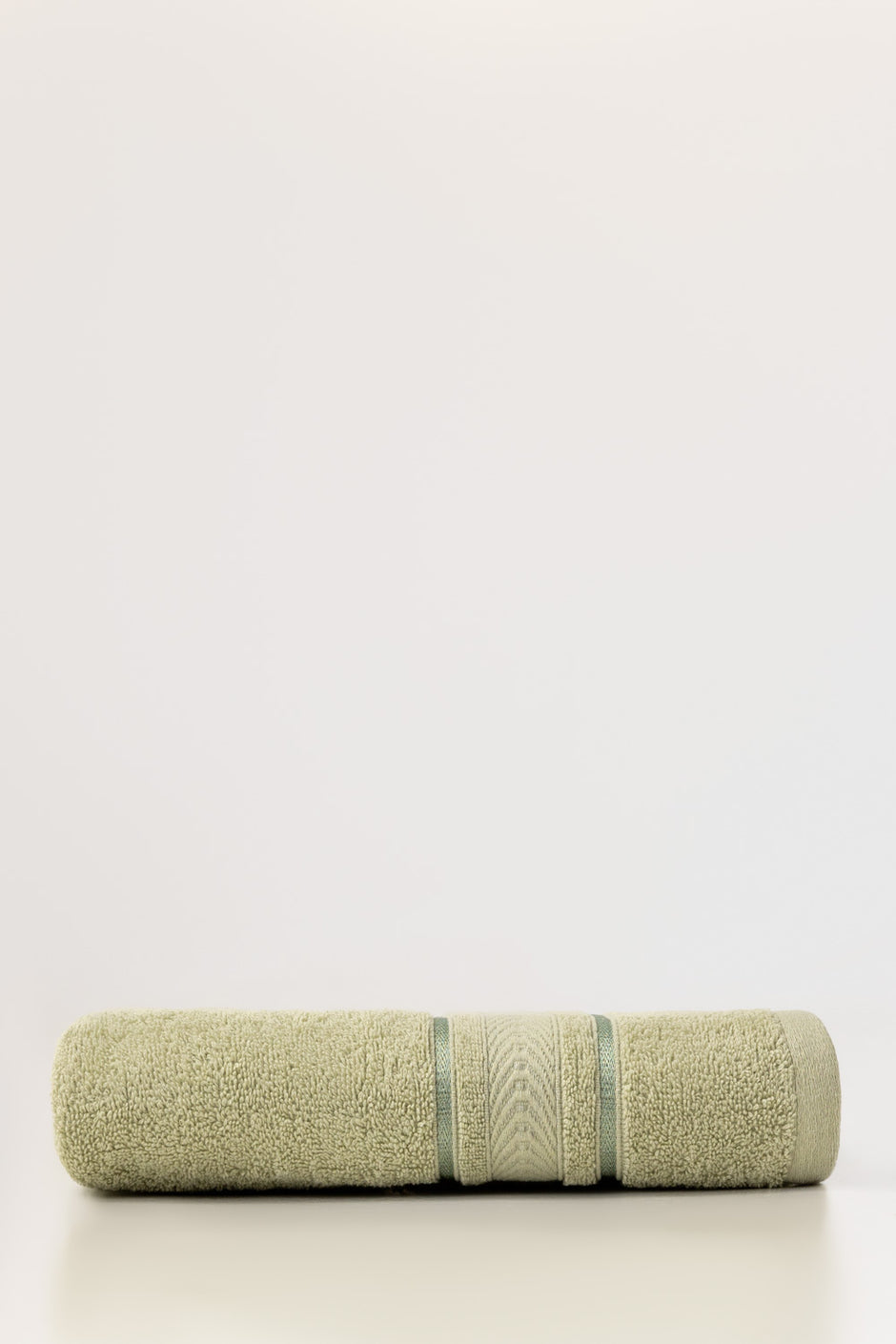Lint Dyed Bath Towel