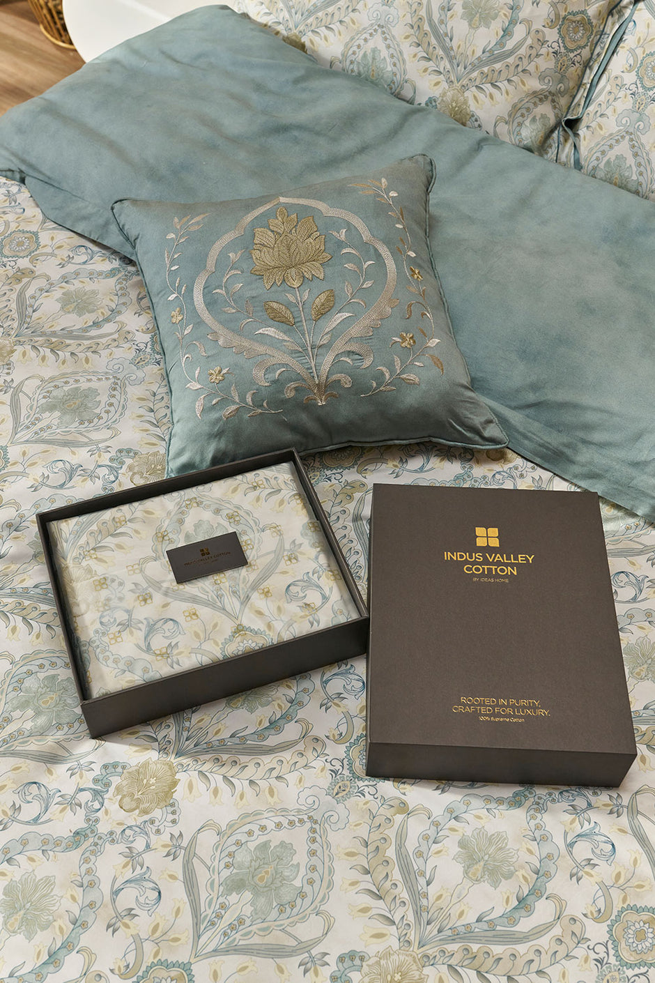 Lumiere Damask Quilt Cover Set