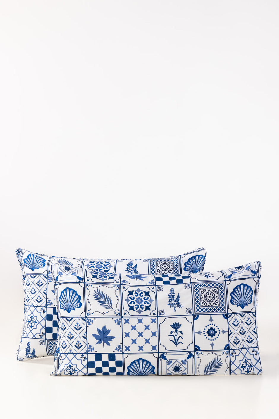 Marine Tiles T-150 Pillow Cover Set