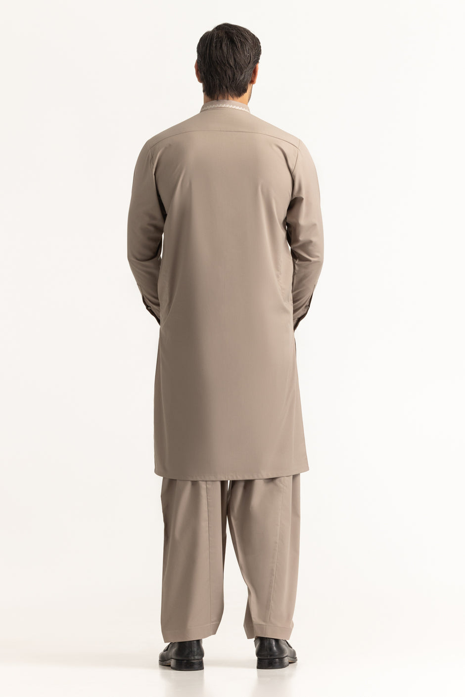 Regular Fit Styling Suits