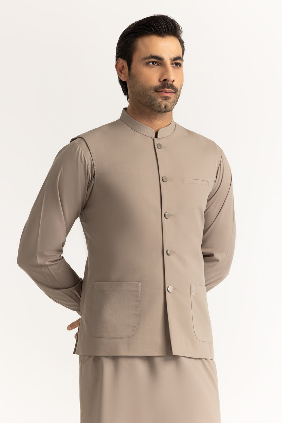 Regular Fit Styling Suits