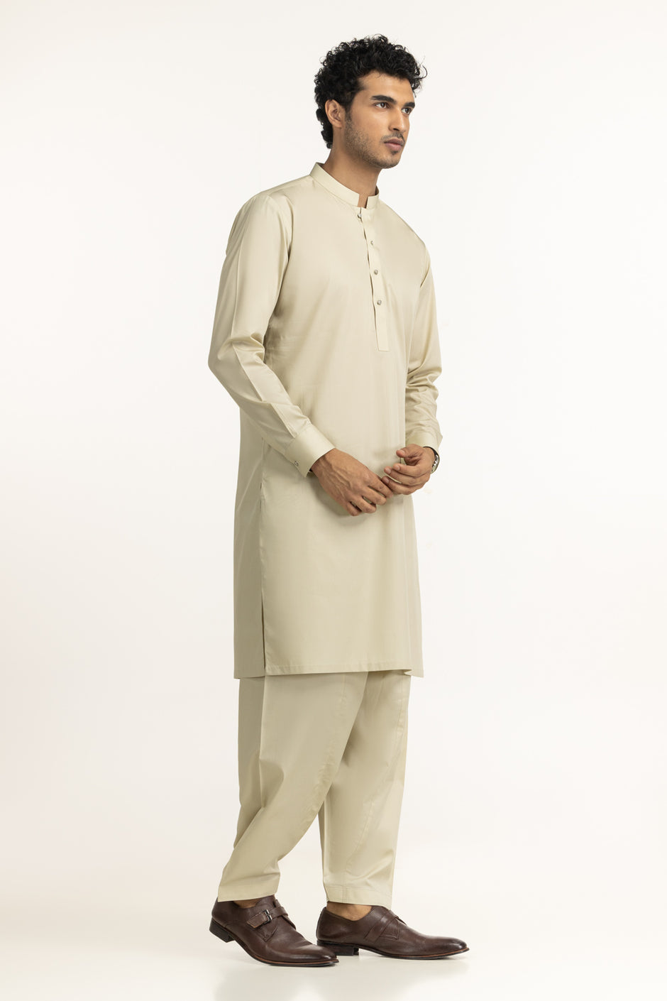 Regular Fit Styling Suits