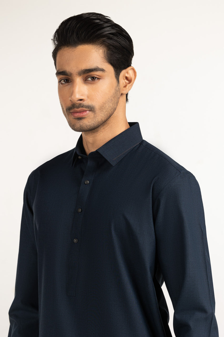 Regular Fit Styling Suits
