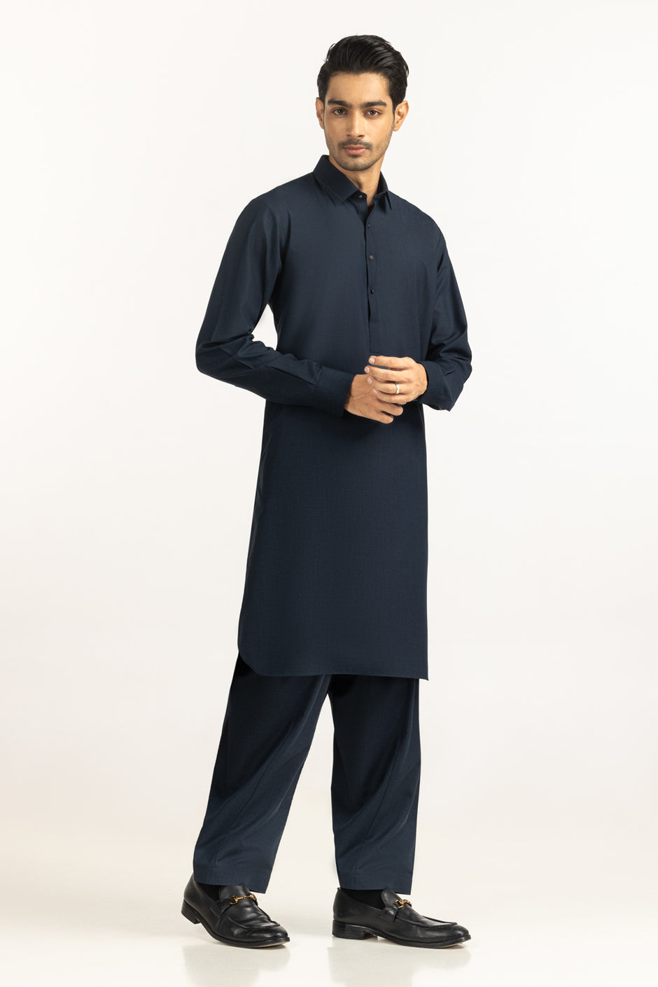 Regular Fit Styling Suits