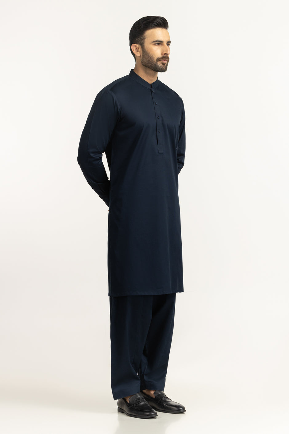 Regular Fit Styling Suits