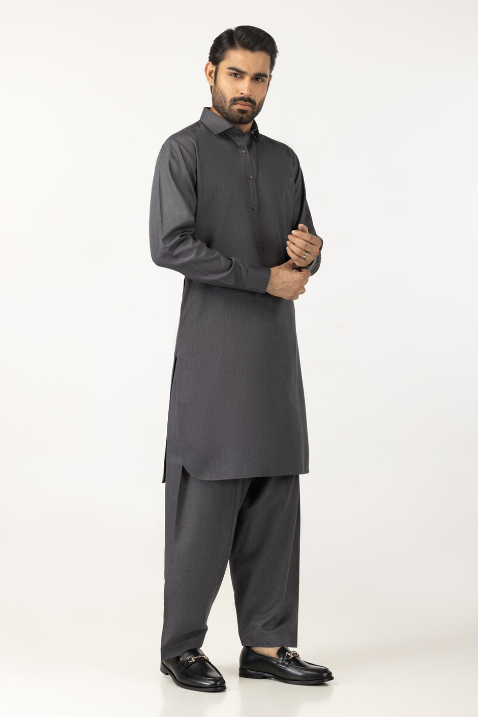 Regular Fit Styling Suits