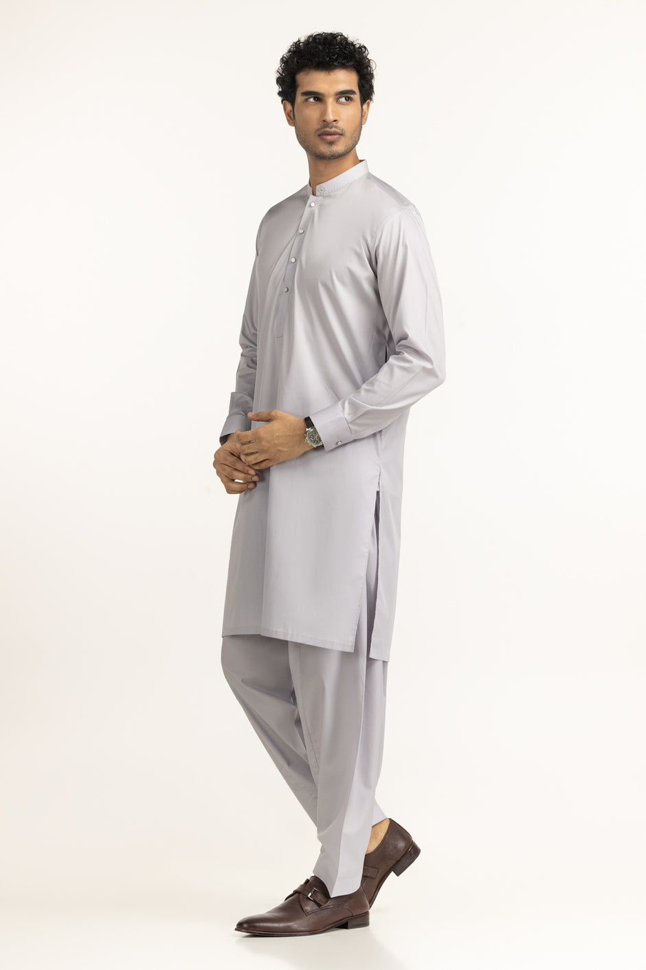 Regular Fit Styling Suits