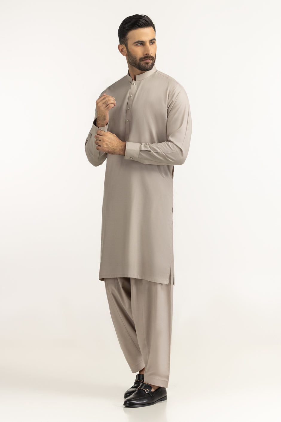 Regular Fit Styling Suits