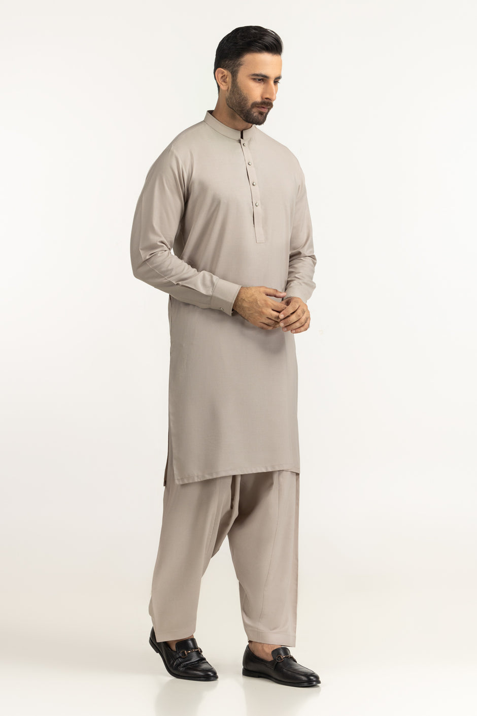 Regular Fit Styling Suits