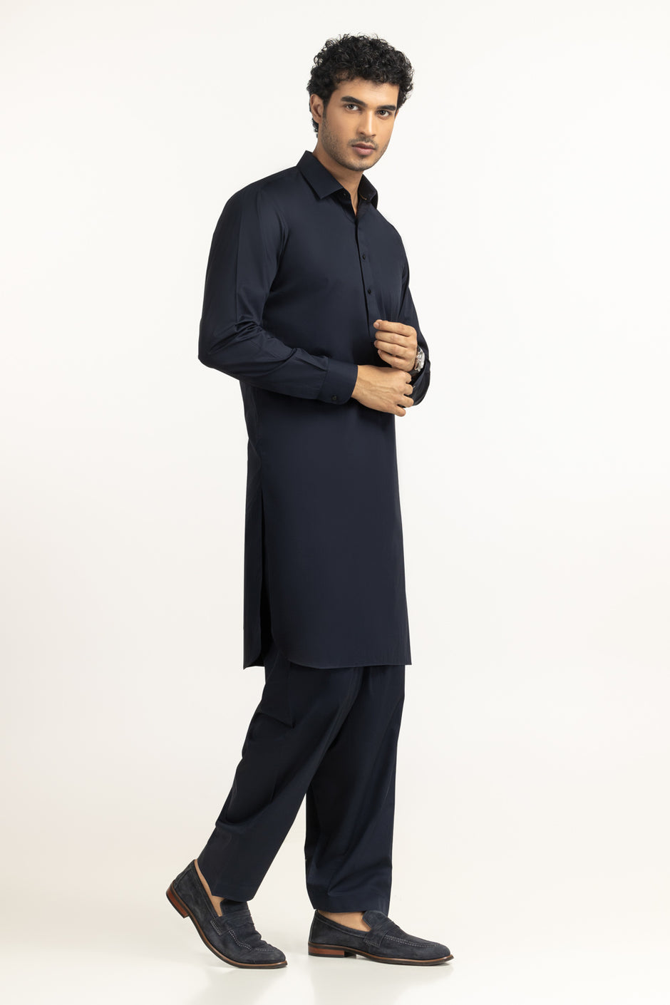 Regular Fit Styling Suits