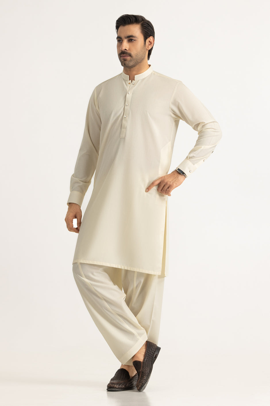 Regular Fit Embroidered Suits