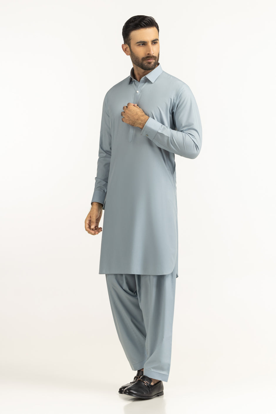 Regular Fit Styling Suits