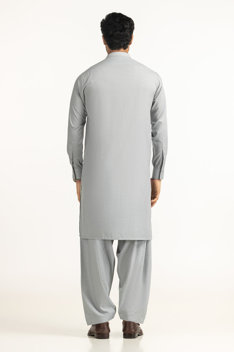 Regular Fit Styling Suits