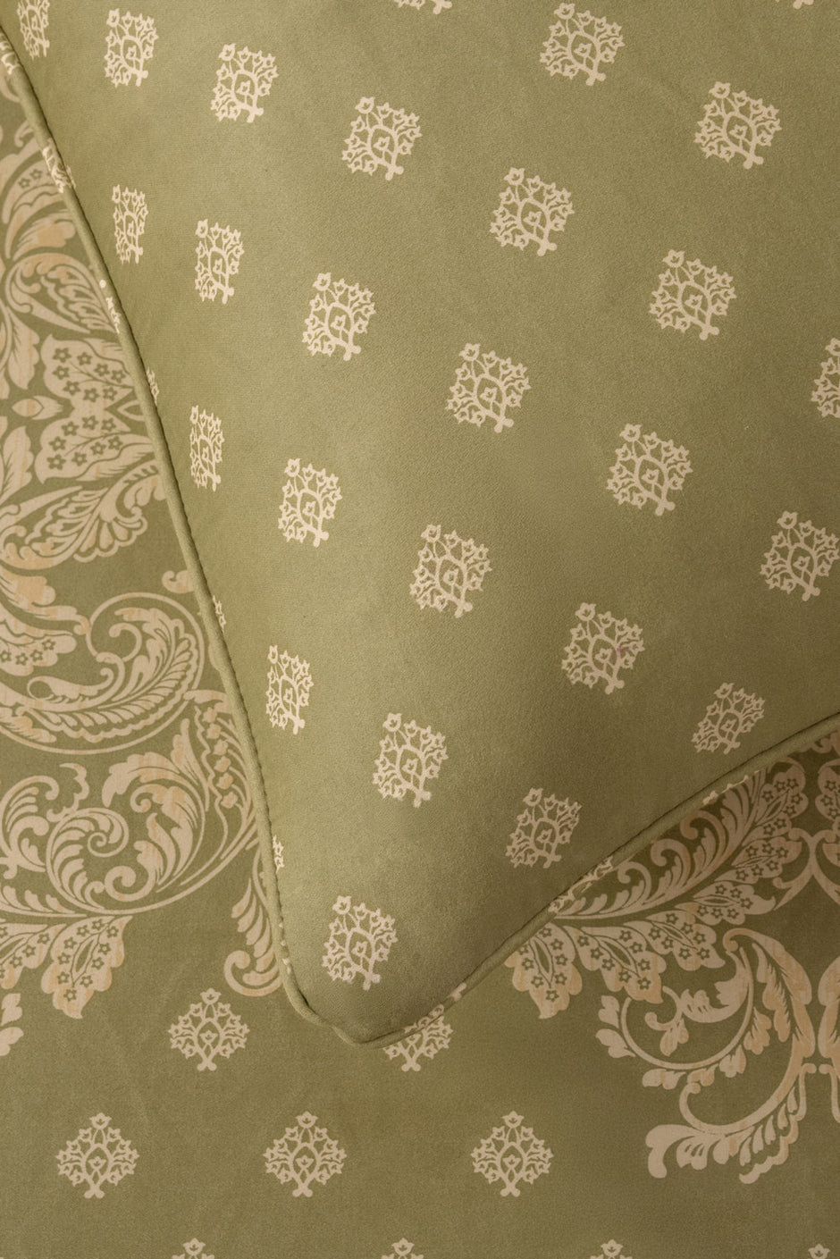 Misty Green Bed Sheet Set