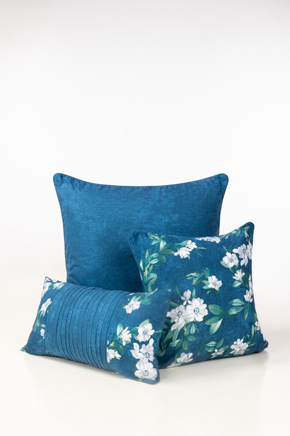 Morning Bloom T-150 Euro Sham Cushion Cover