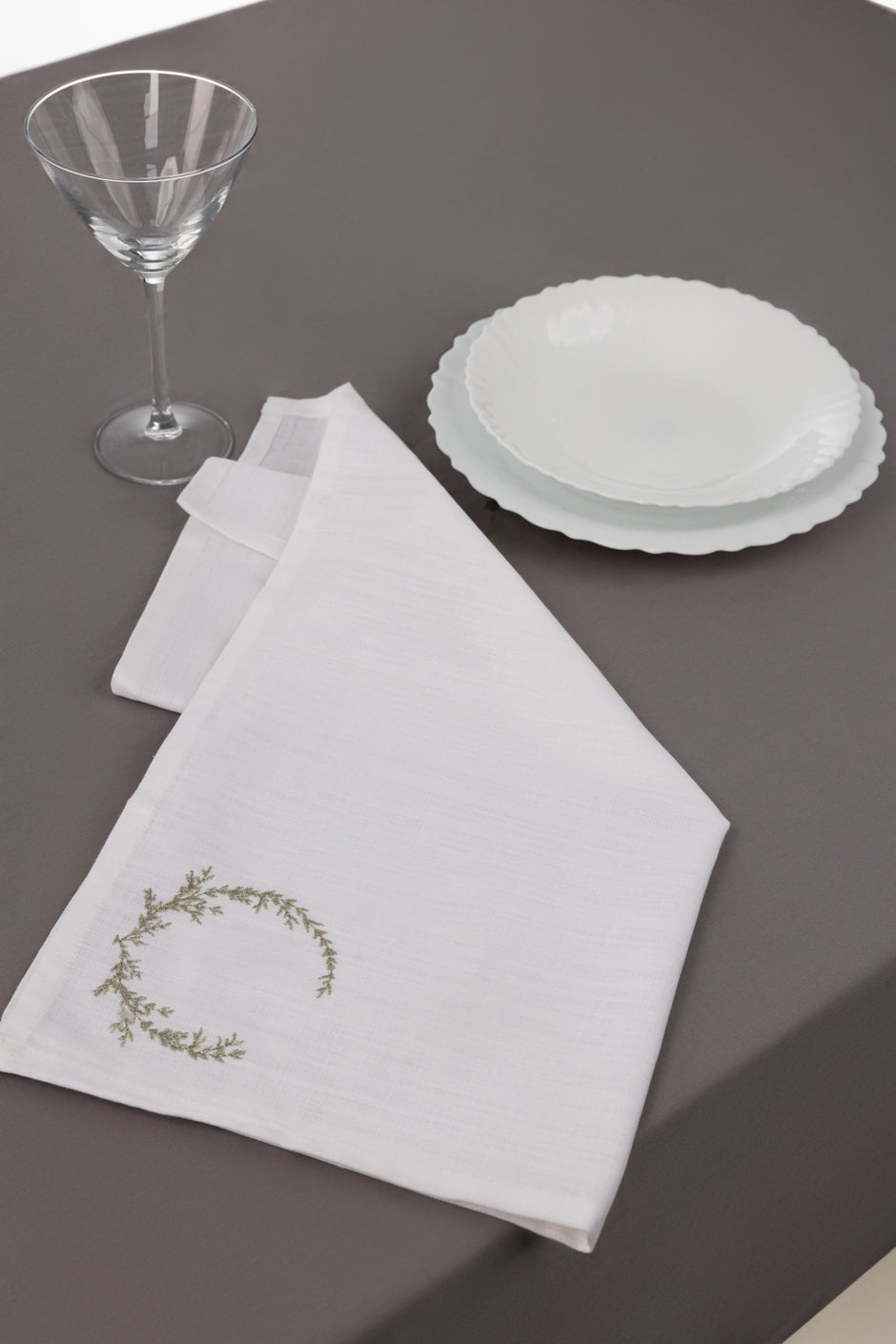 Olive 2 Pcs Embroidered Napkin Set