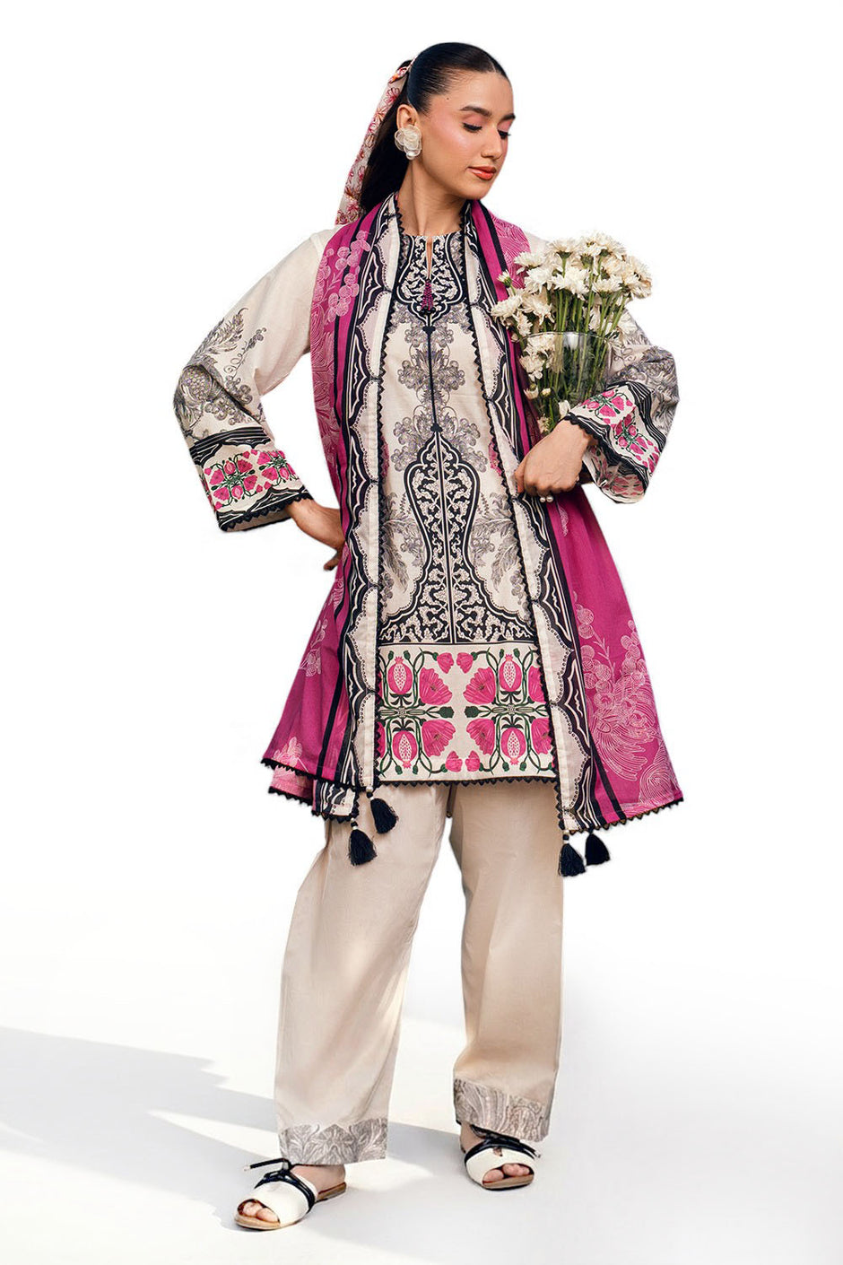 3 PIece Printed Lawn Suit