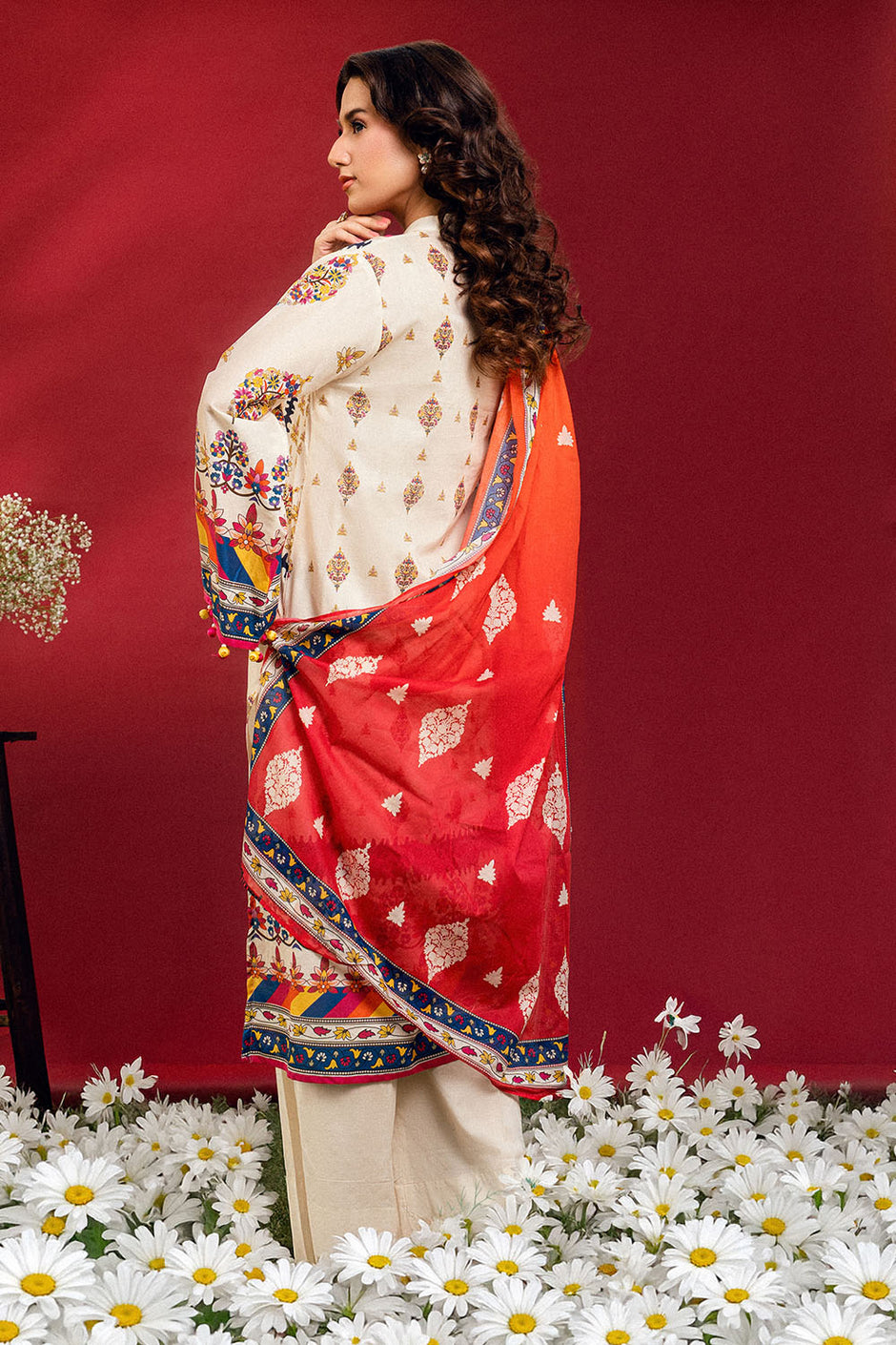 3 PIece Printed Lawn Suit