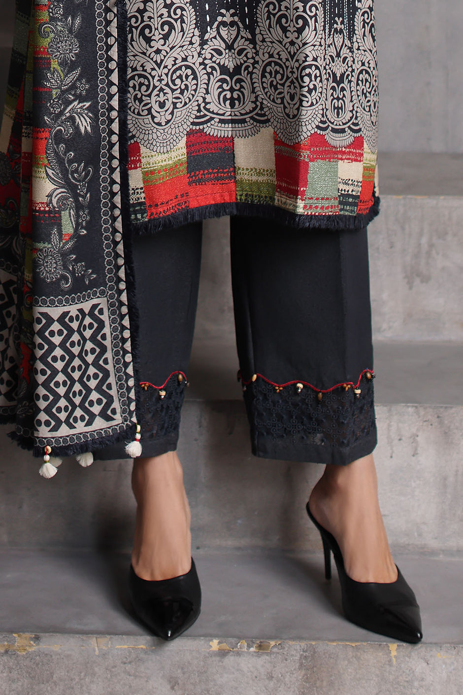 3 Piece Printed Karandi Suit with Printed Karandi Dupatta