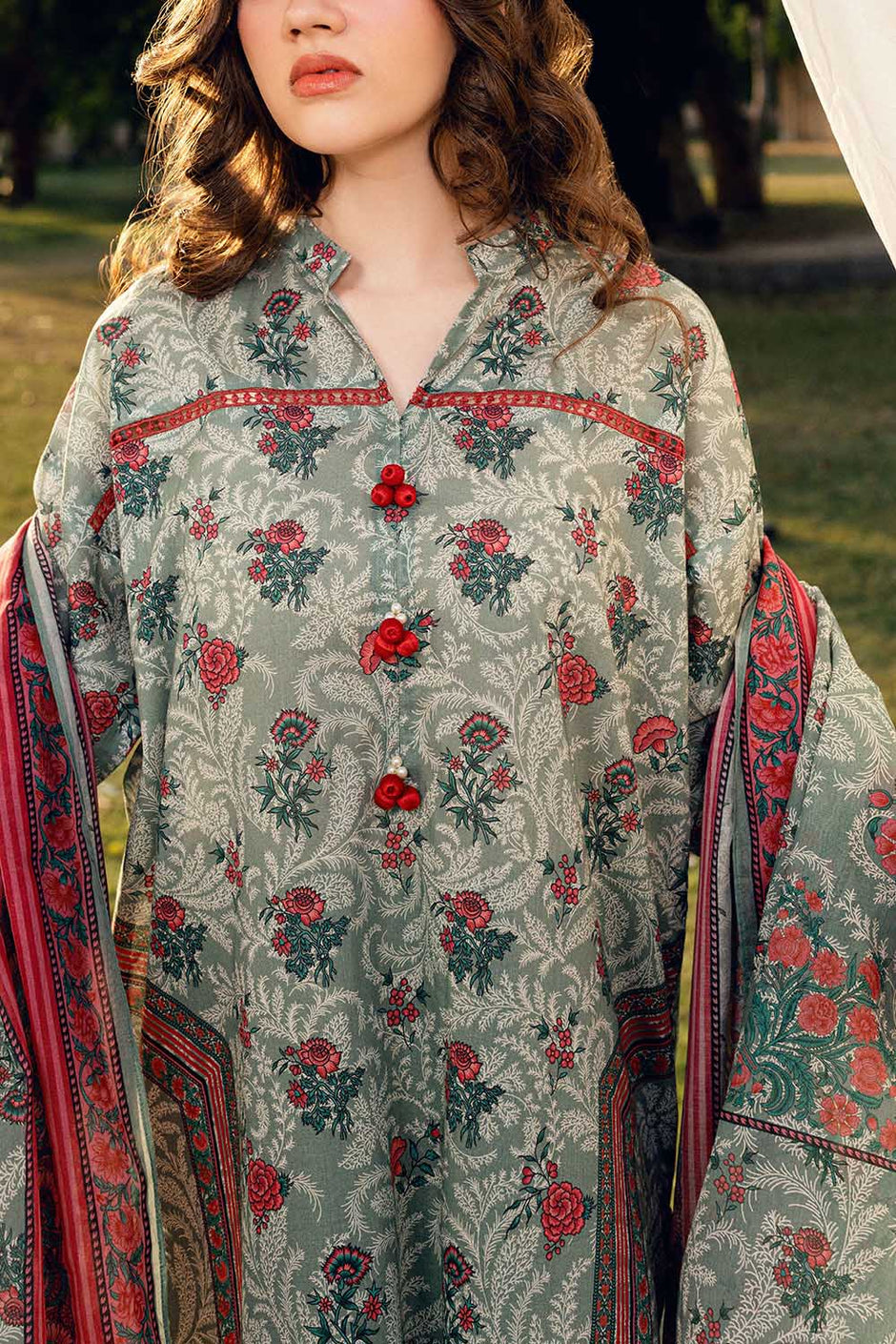 3 PIece Printed Lawn Suit