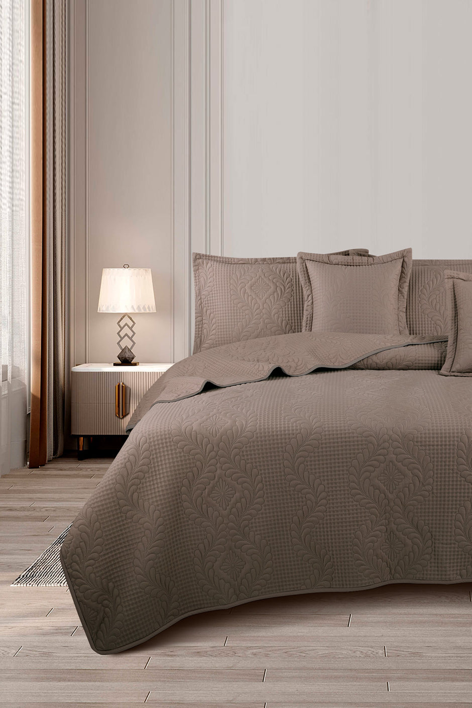 Pine Cone Dyed Ultrasonic Bedspread