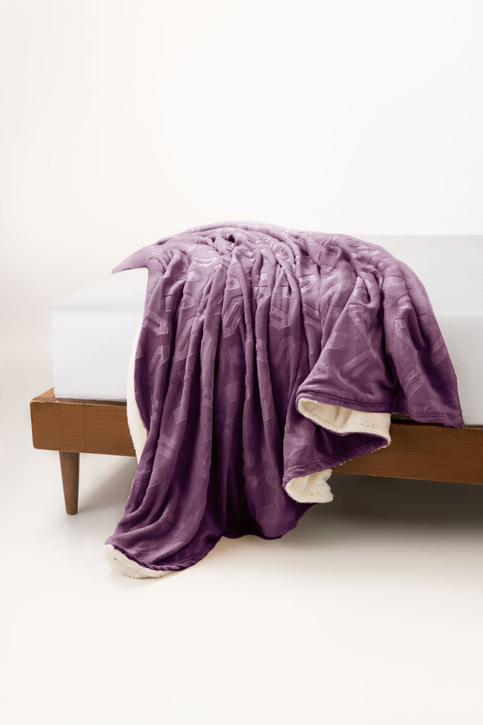 Plum Double Ply Fleece Throw