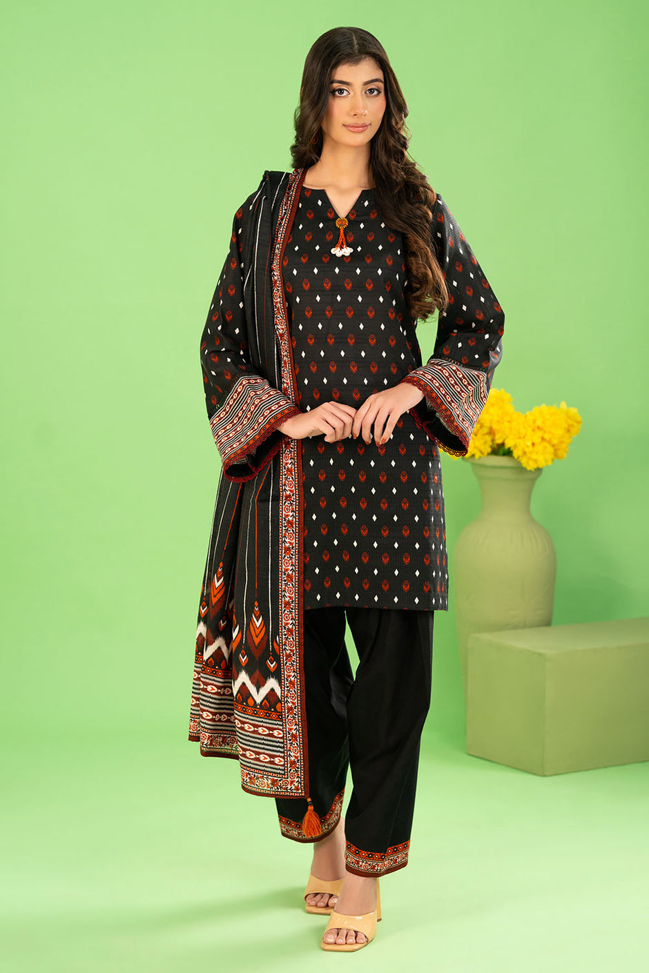 3 Piece Printed Khaddar Suit with Dupatta