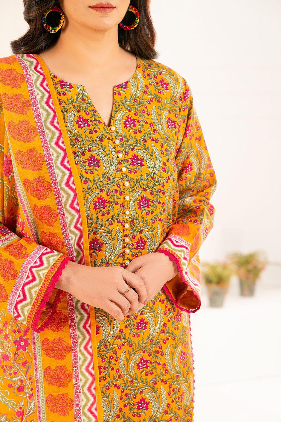 3 Piece Printed Khaddar Suit with Dupatta