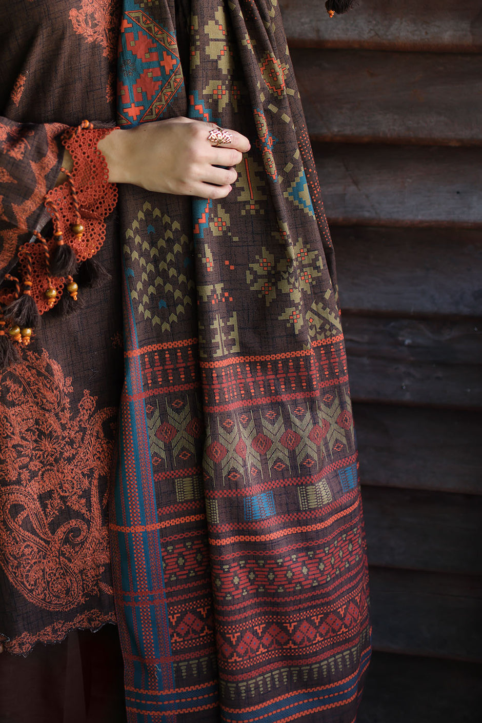 3 Piece Printed Khaddar Suit with Printed Khaddar Dupatta