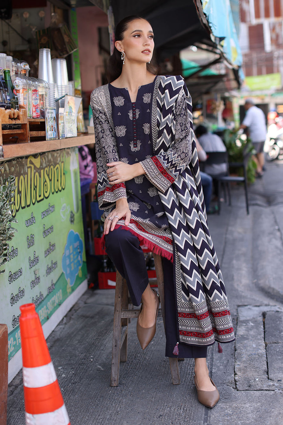 3 Piece Printed Khaddar Suit with Printed Khaddar Dupatta