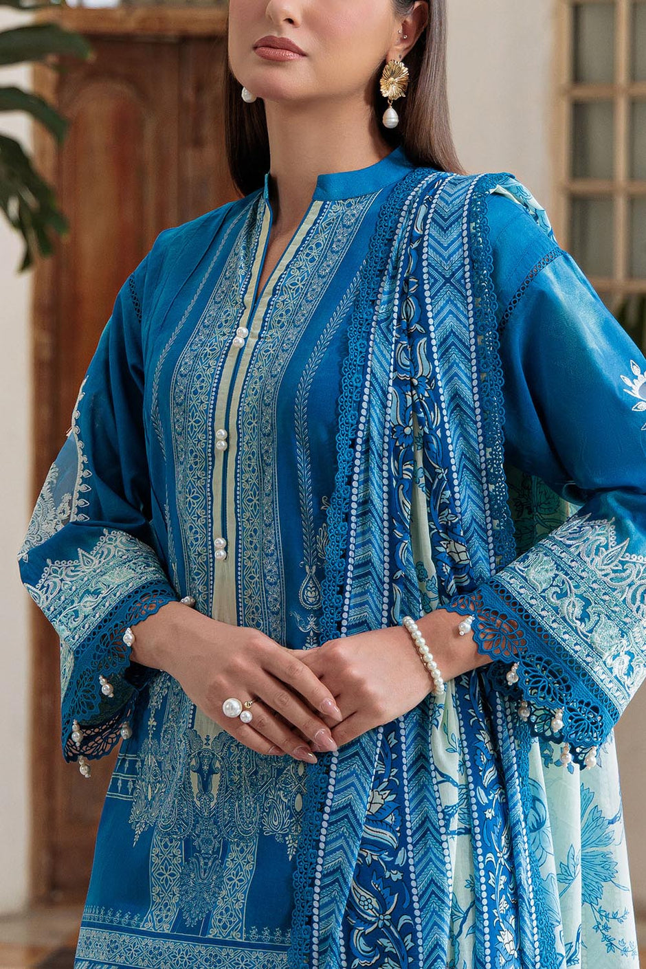 3 Piece Printed Lawn Suit with Embroidered Sleeves
