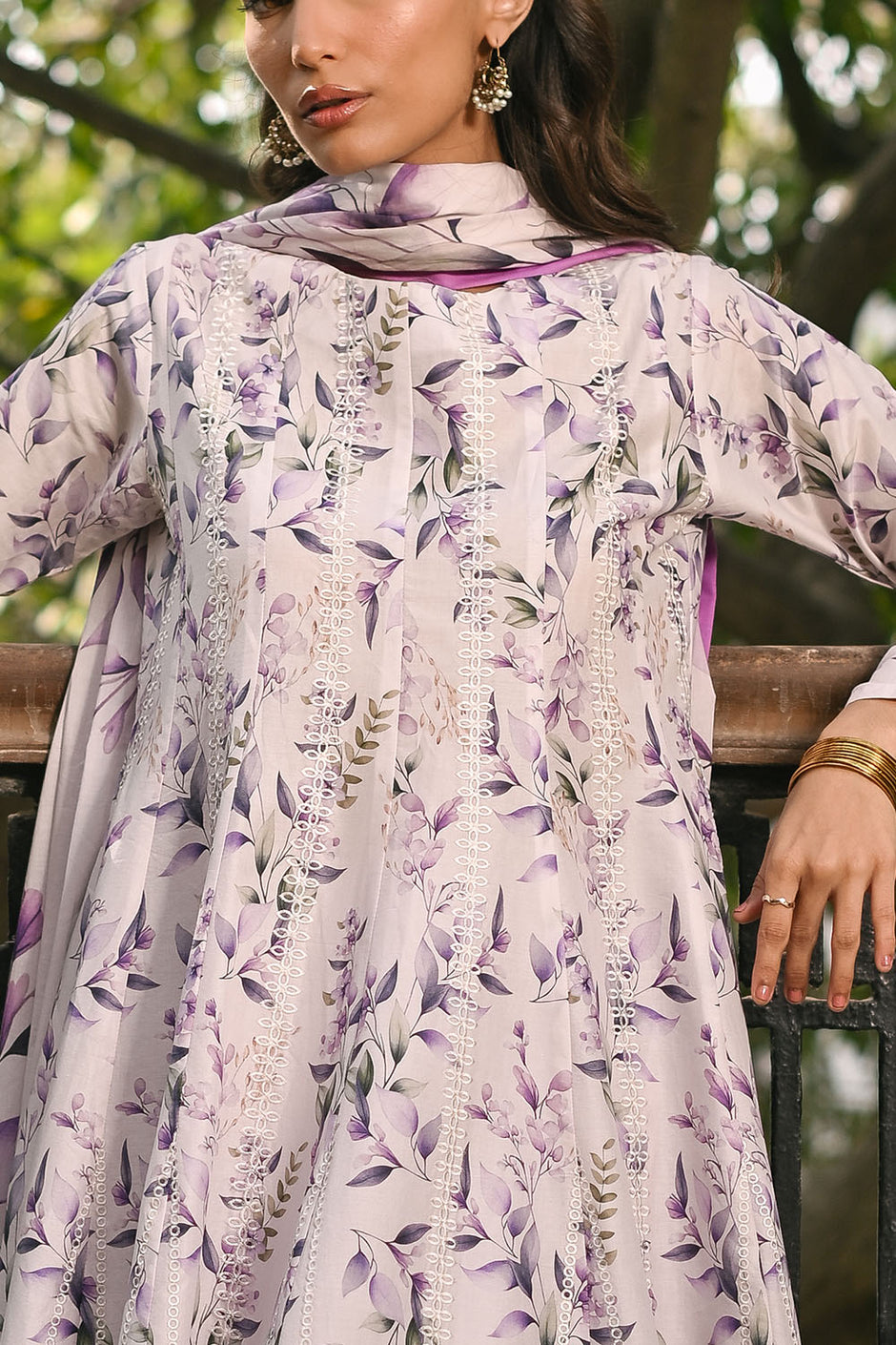 3 Piece Embroidered Printed Lawn Suit with Border