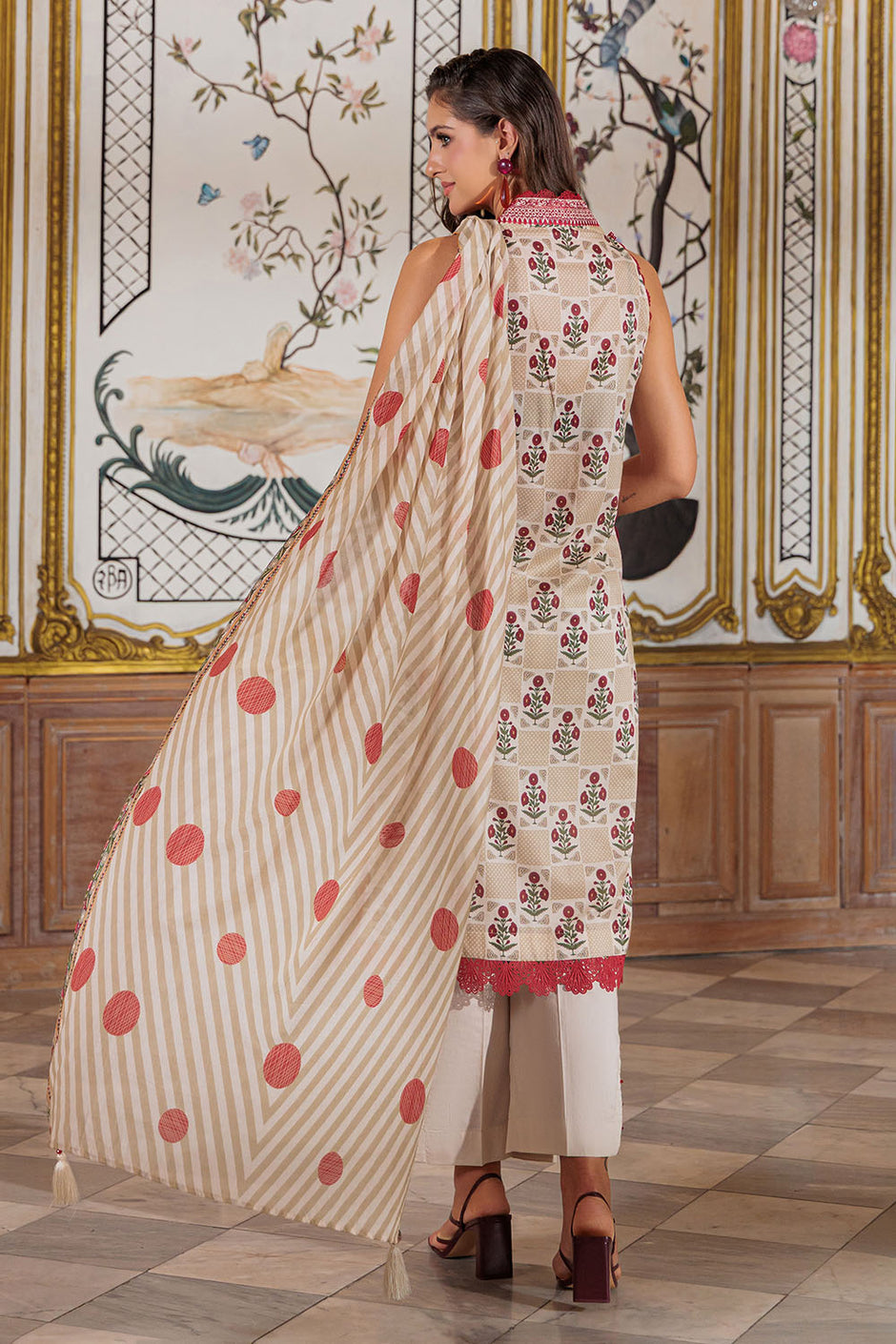 3 Piece Printed Lawn Suit with Embroidered Neckline
