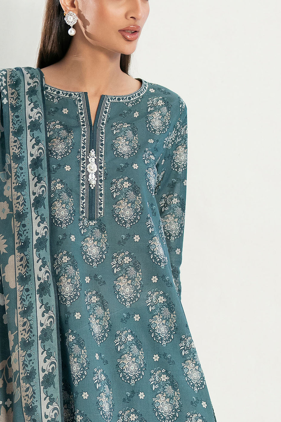 3 Piece Printed Lawn Suit with Embroidered Trouser Border