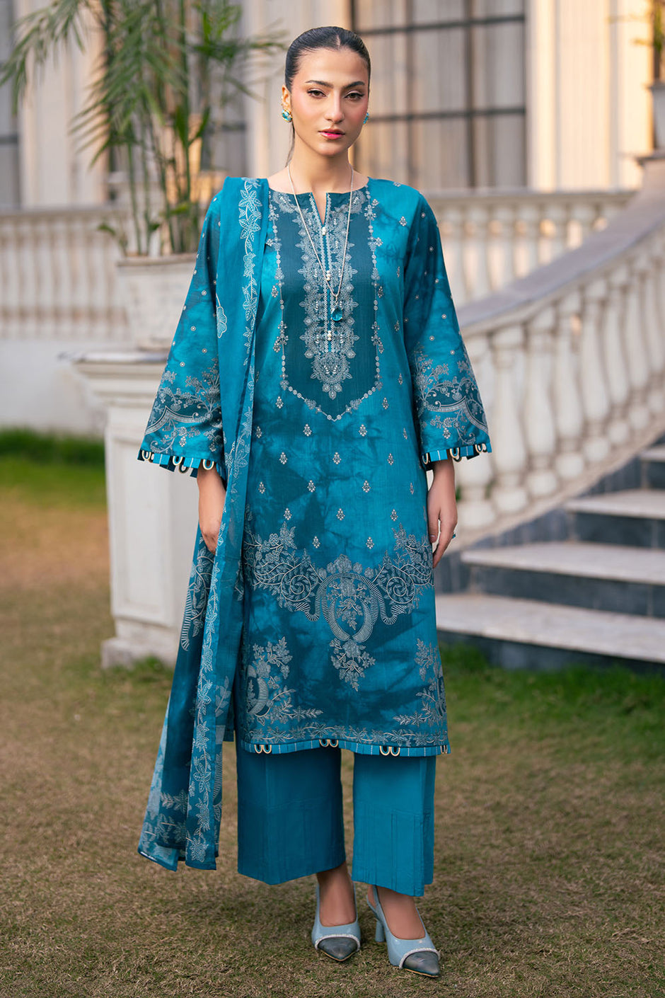 3 Piece Printed Cross Hatch Suit with Lawn Dupatta