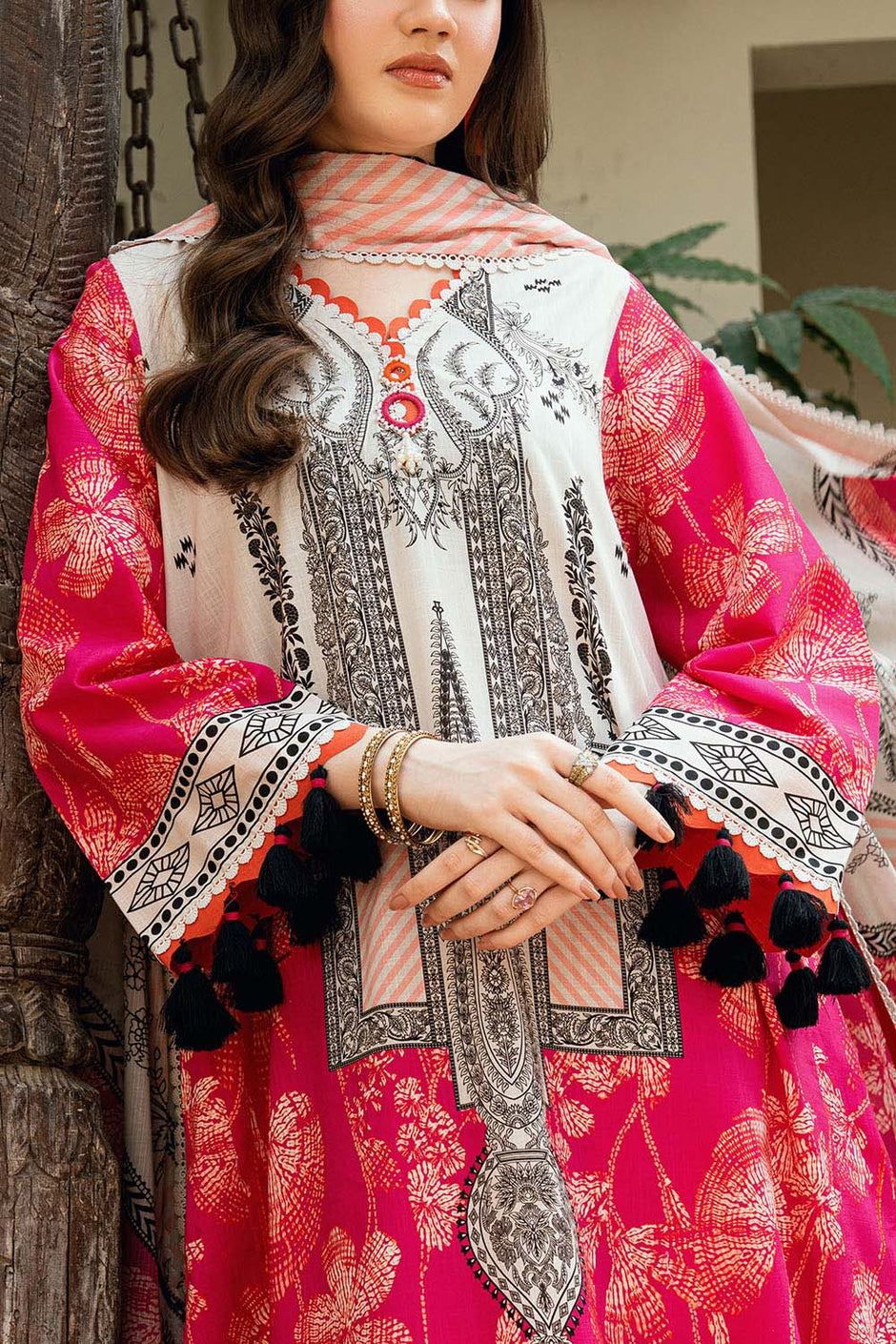 3 Piece Printed Cross Hatch Suit with Lawn Dupatta
