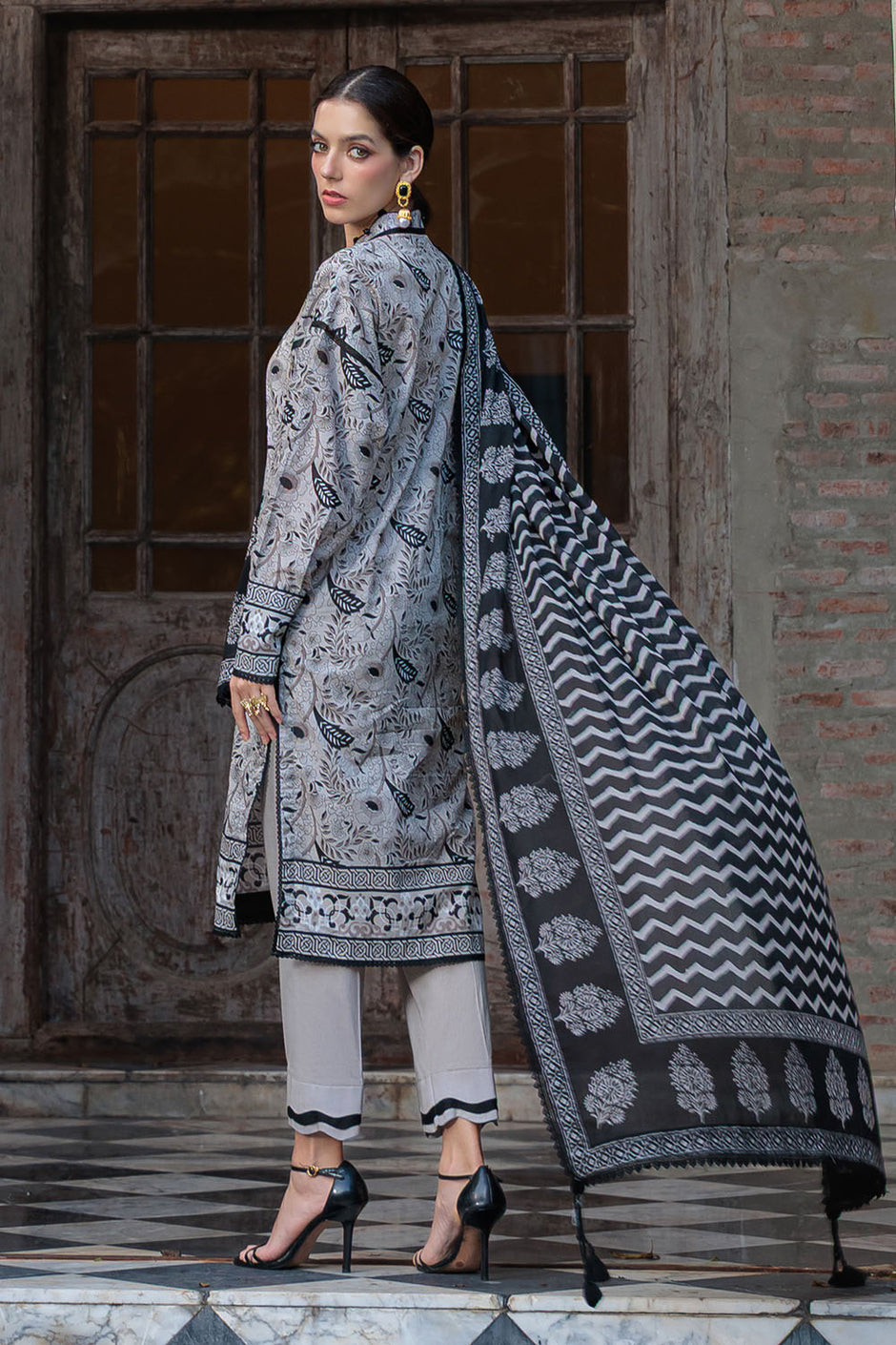 3 Piece Printed Lawn Suit