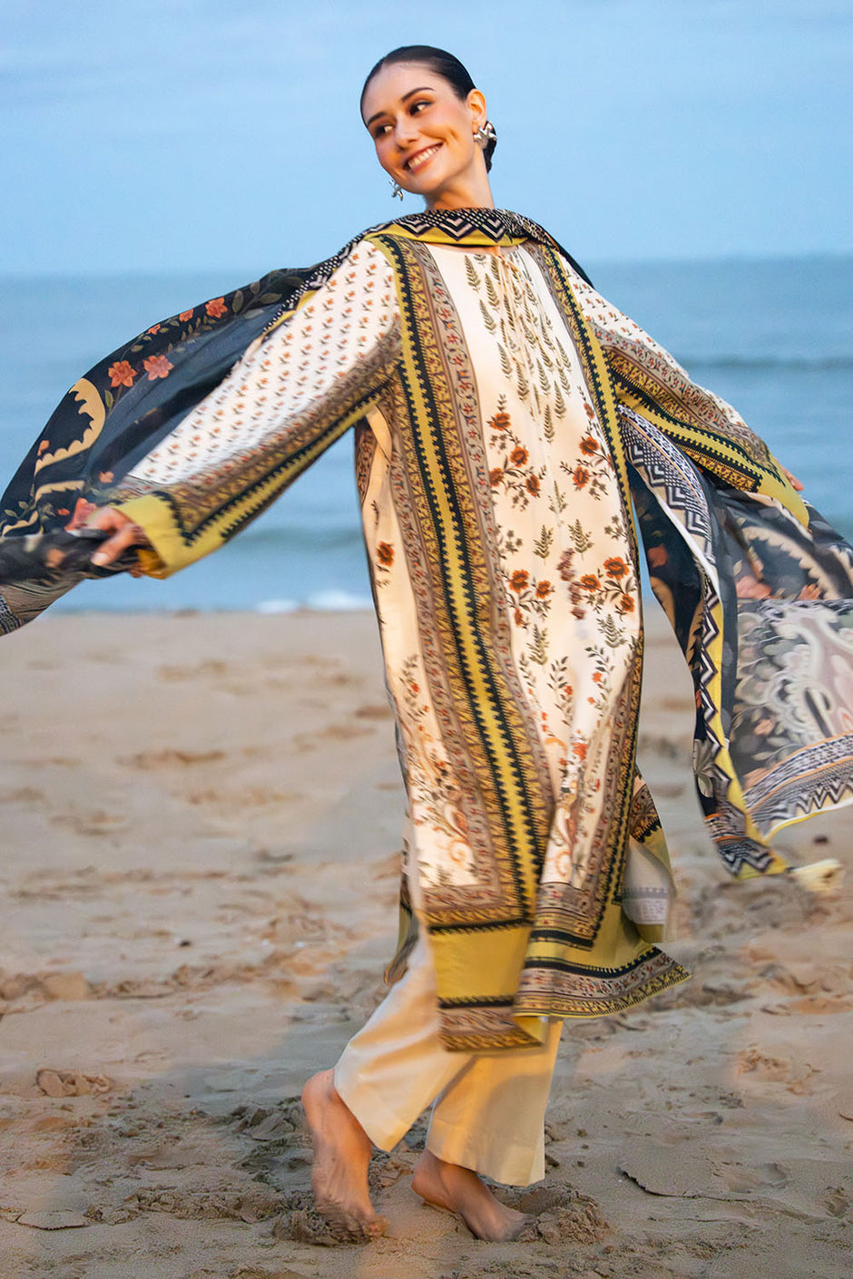 3 Piece Printed Lawn Suit