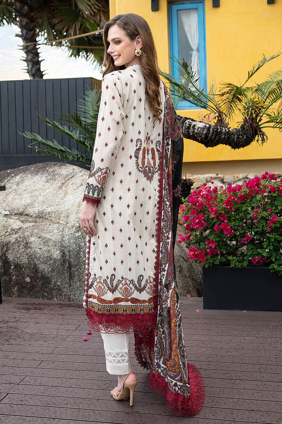 3 Piece Printed Lawn Suit