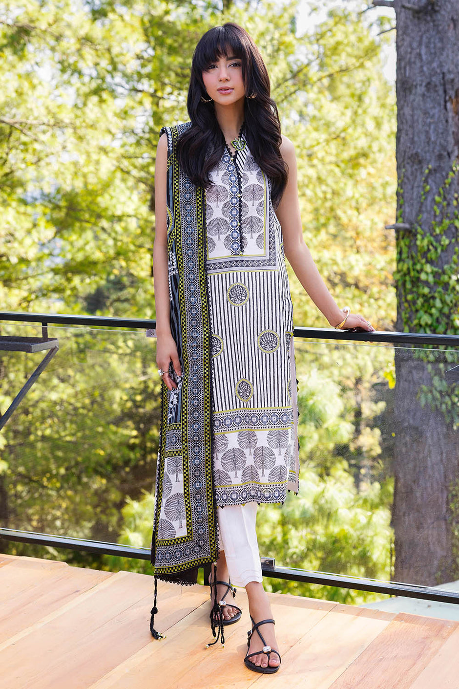 3 Piece Printed Lawn Suit