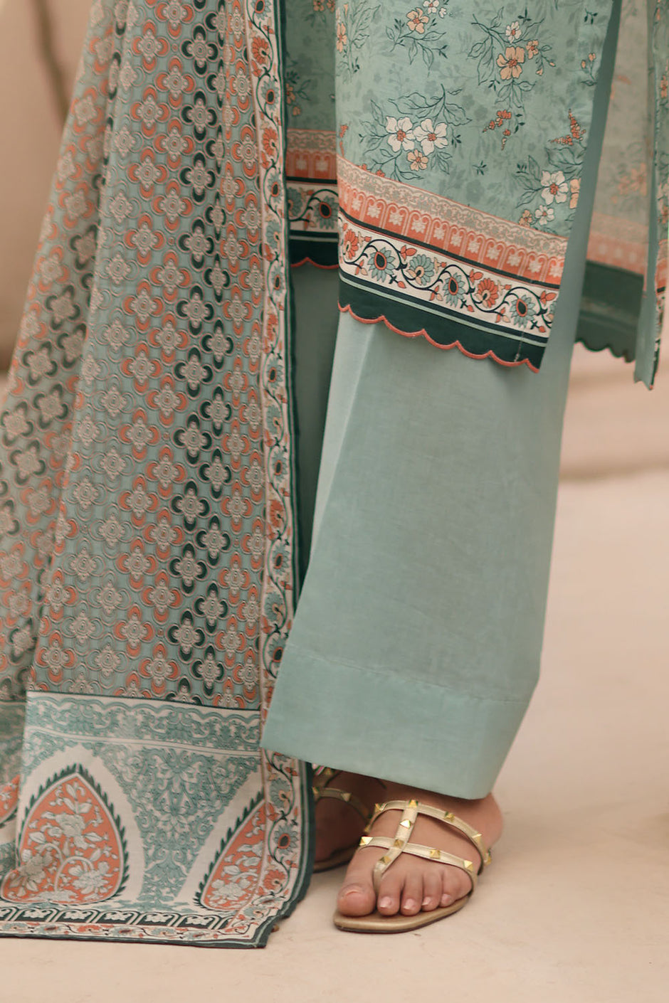 3 Piece Printed Lawn Suit with Printed Lawn Dupatta