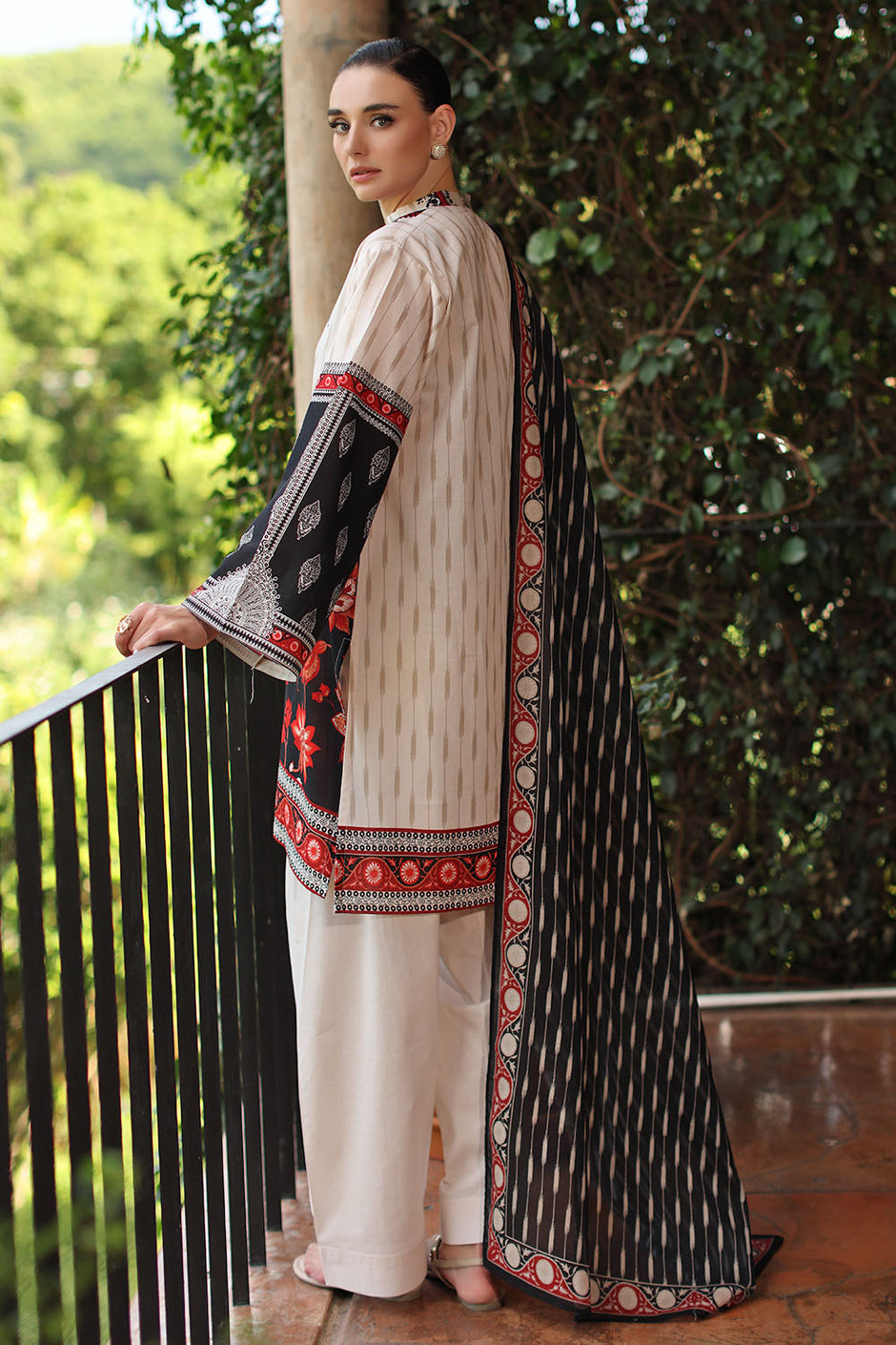3 Piece Printed Lawn Suit with Dupatta