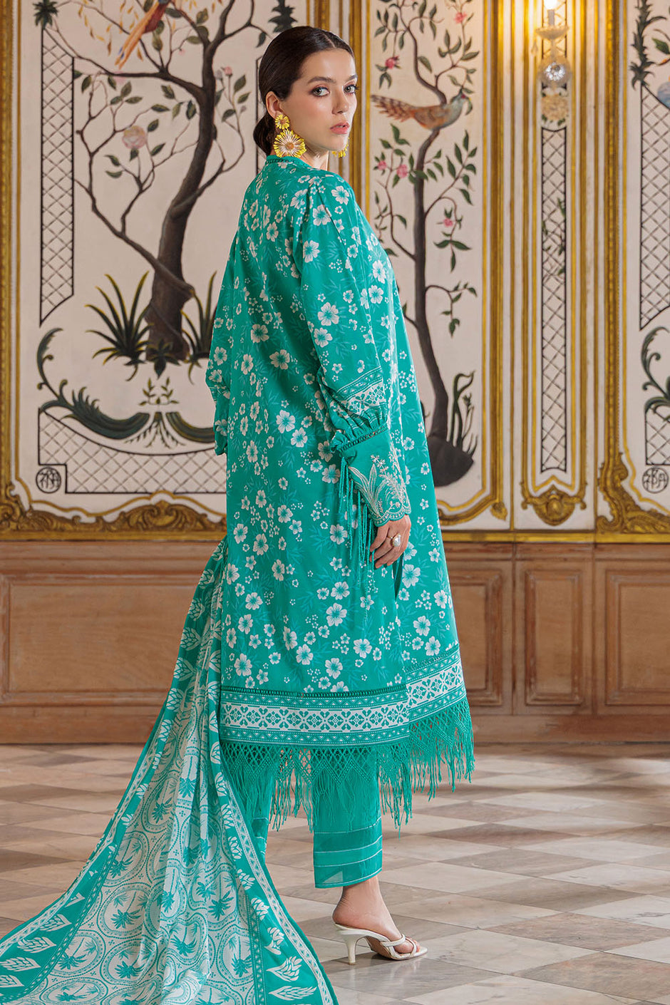 3 Piece Printed Lawn Suit with Embroidered Trouser Border