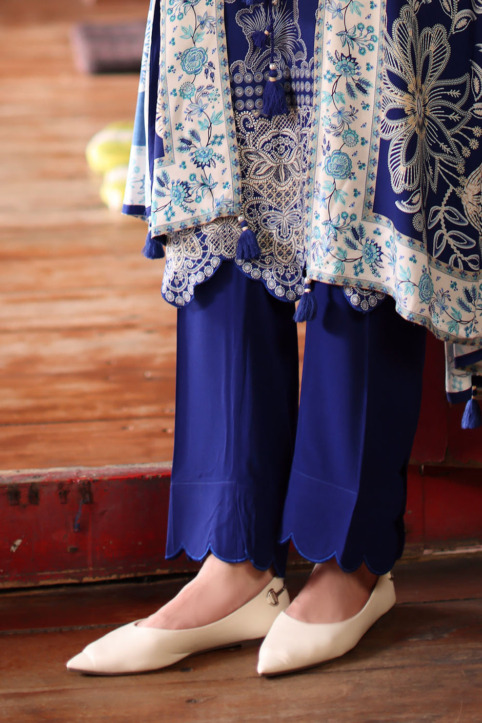 3 Piece Printed Linen Suit with Printed Linen Dupatta