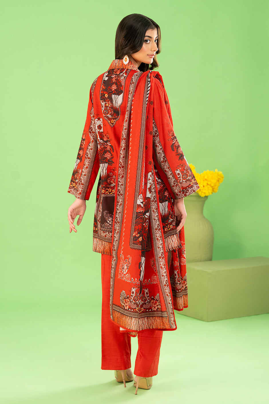 3 Piece Printed Khaddar Suit with Zari Dupatta