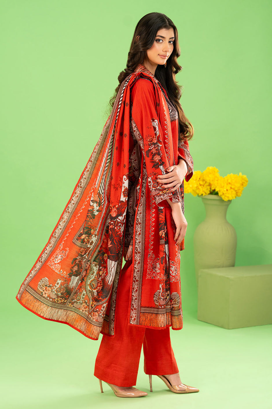 3 Piece Printed Khaddar Suit with Zari Dupatta