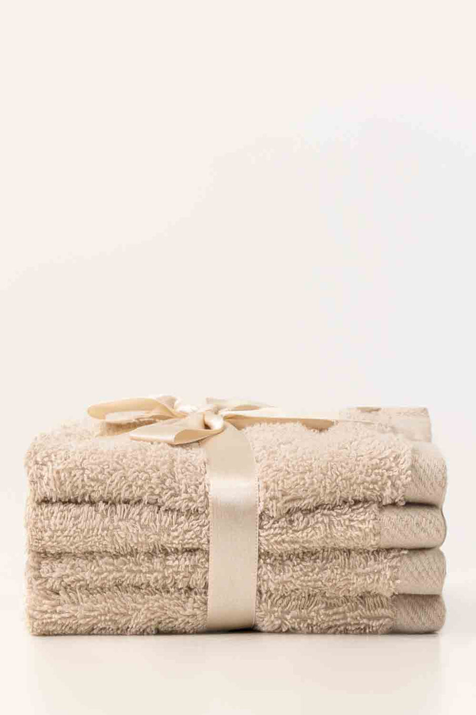 Pyote 4 Pcs Combed Face Towel Set
