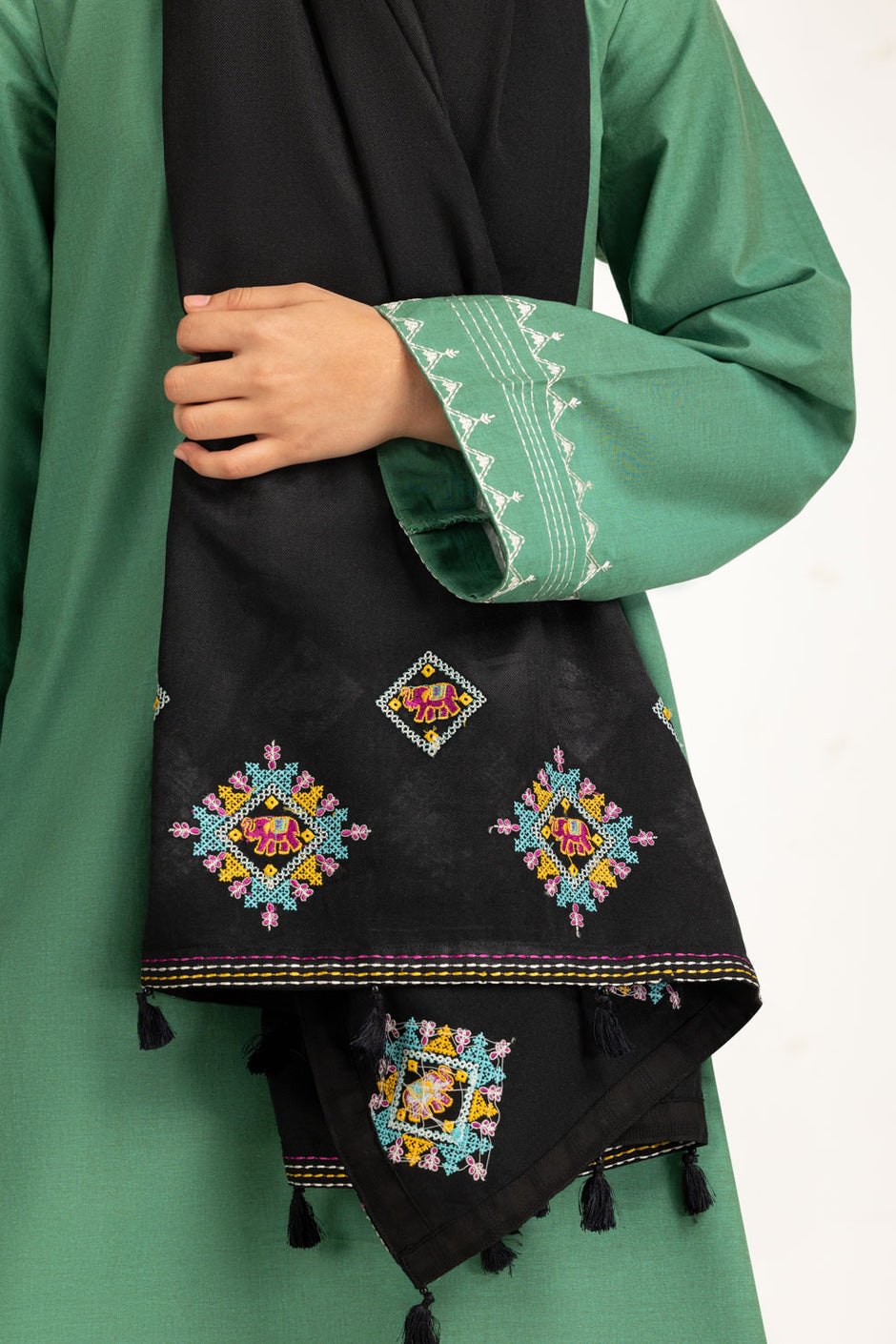 Herringebone Embroidered Stole
