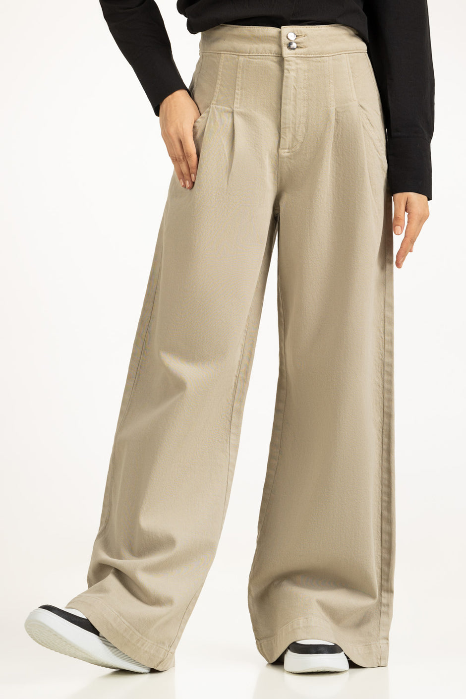 Wide Leg Fit Trousers